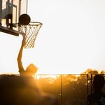 バスケのポジションを徹底解説!1番~5番の役割や性格・求められる動きとは?