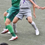 プレッシングとは?サッカーのプレスの方法や種類について解説
