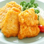 ファミチキの糖質とは?ダイエット中にコンビニチキンはありなの?