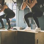 脚やせスクワットの効果とやり方とは?太もも・ふくらはぎを細くしたい!