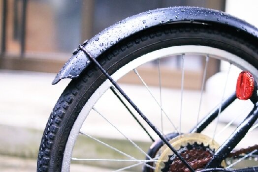 自転車の空気圧はどのくらい タイヤや体重別の適正な空気圧の目安と測定方法とは Activeる