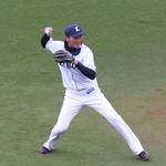 内野手のスローイングのフォームと手の動きとは?【野球上達ガイド】