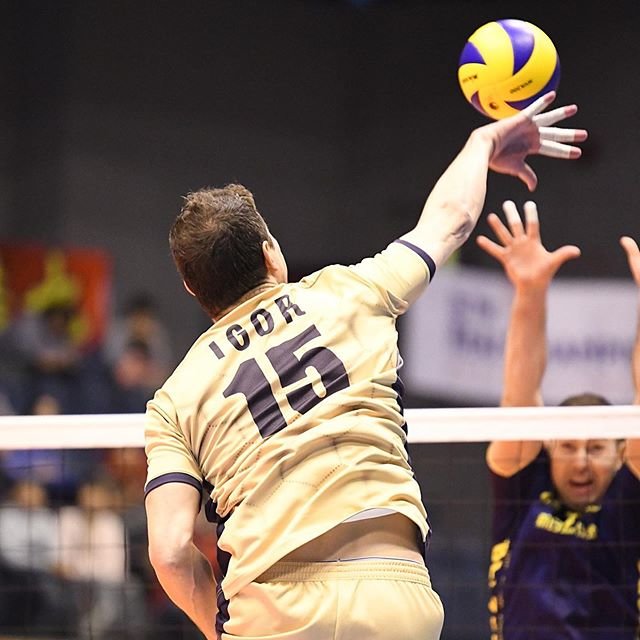 バレーボールのスパイクをミートさせる3つのコツと練習方法とは？ Activeる! (page 3)