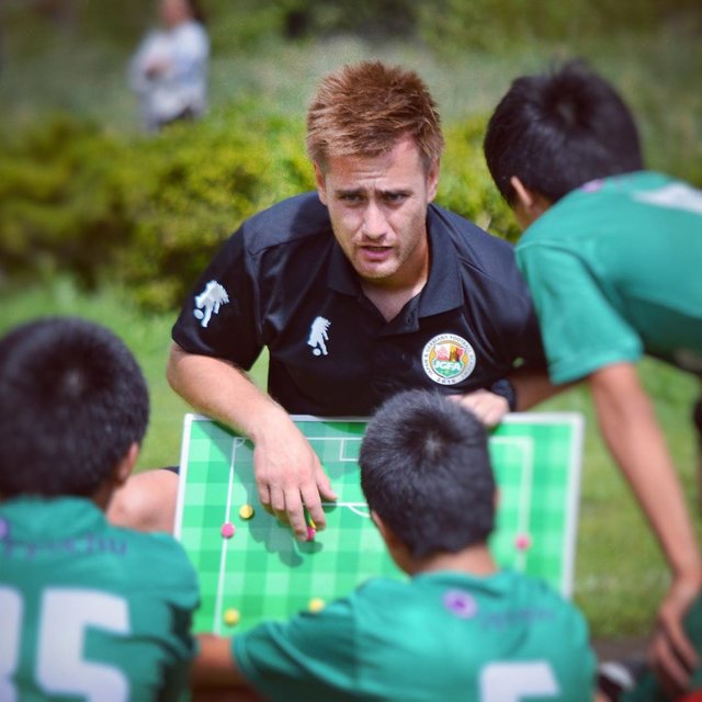 サッカーコーチの見極め方とは？良いコーチ出会うのが育成年代に必須 Activeる!