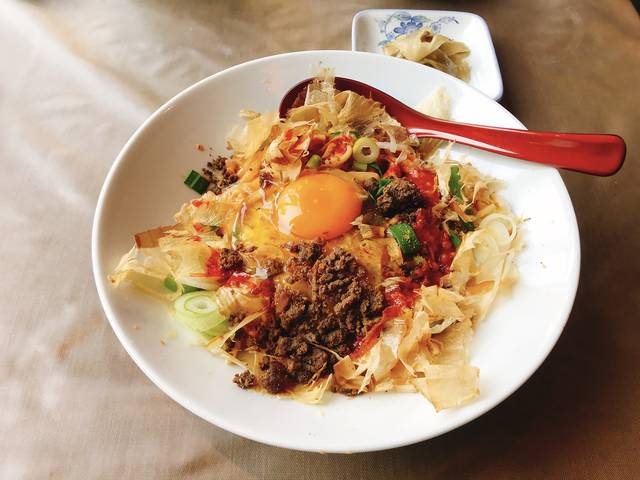 汁なし担々麺(850円)