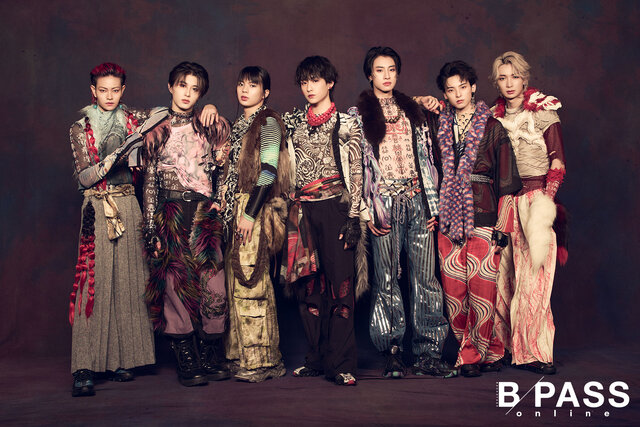 龍宮城 プレミアムフォト 2L サイン 集合 龍宮城 プレミアムフォト 2L サイン 集合 2025年最新】龍宮城 生