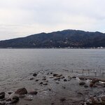 久しぶりの北東の風ですが、ビーチは問題なしです