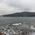 今日も引き続きうねりが入ってきています
