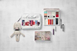 11日に新発売 売切れ必至 Rmkのカラフルシャドウが可愛すぎる 19年春夏メイク速報