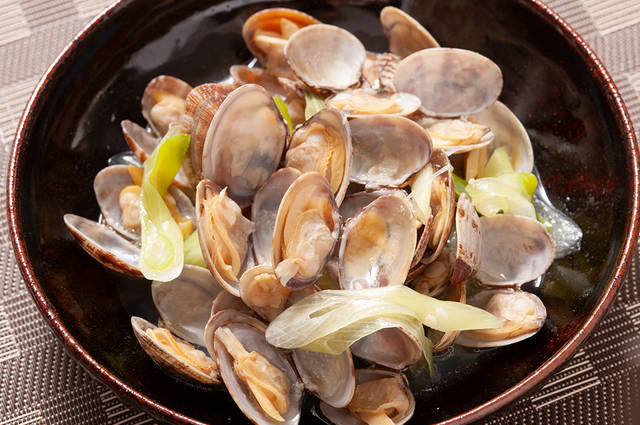 Agaに効果あるかも あさりとネギのにんにく蒸し Agaや薄毛 お薬の知識や病院 そして髪の毛によい食べ物をご紹介 髪の悩みなら Aga Help