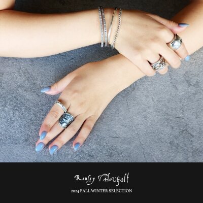 Rusty Thought 2024 Fall Winter Selection｜H.P.FRANCE公式サイト