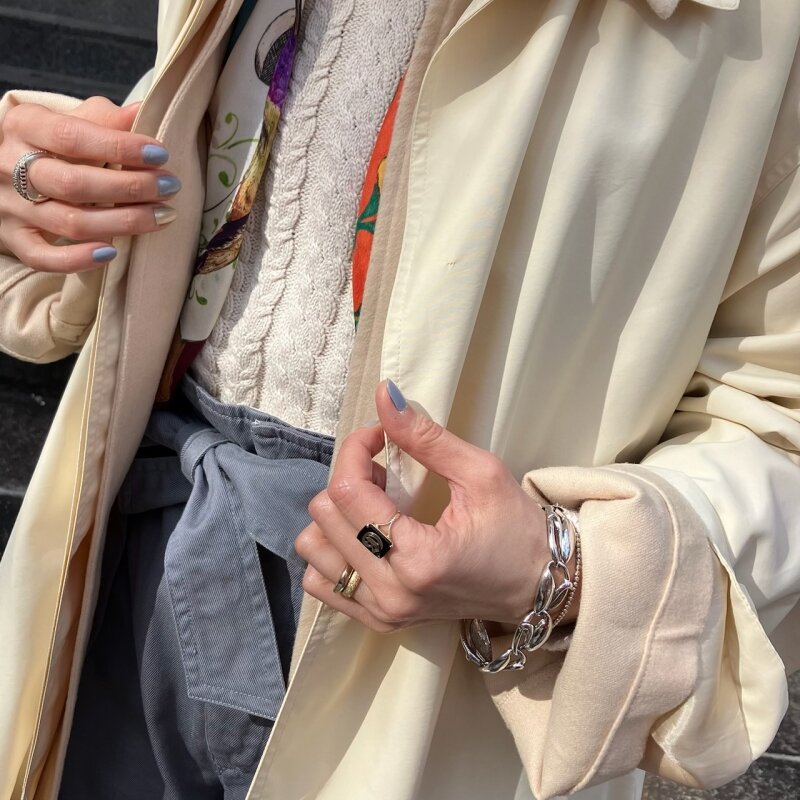 冬のあたたかな日差しと Halo Vintage Clothes