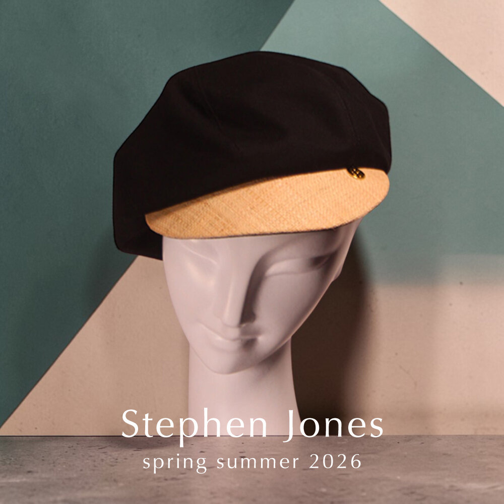 Stephen Jones 2026SS – エレガンスと遊び心のヘッドウェア
