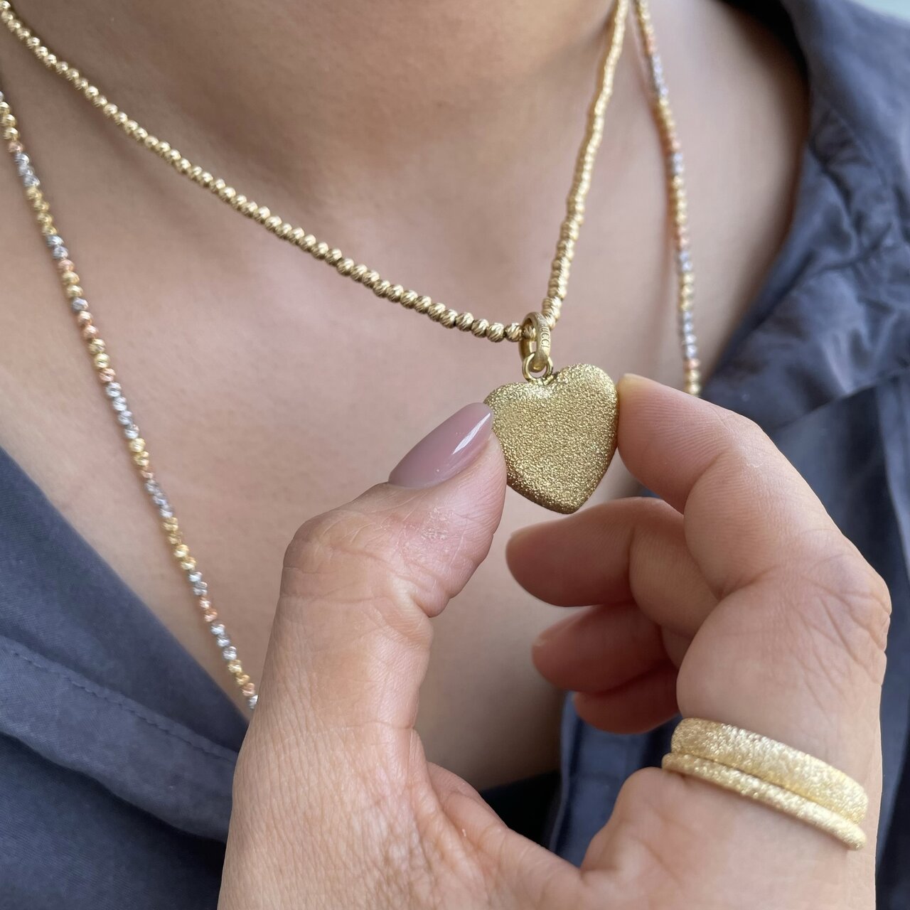 ピアス OVAL HUGGY（ピアス）｜H.P.FRANCE公式サイト