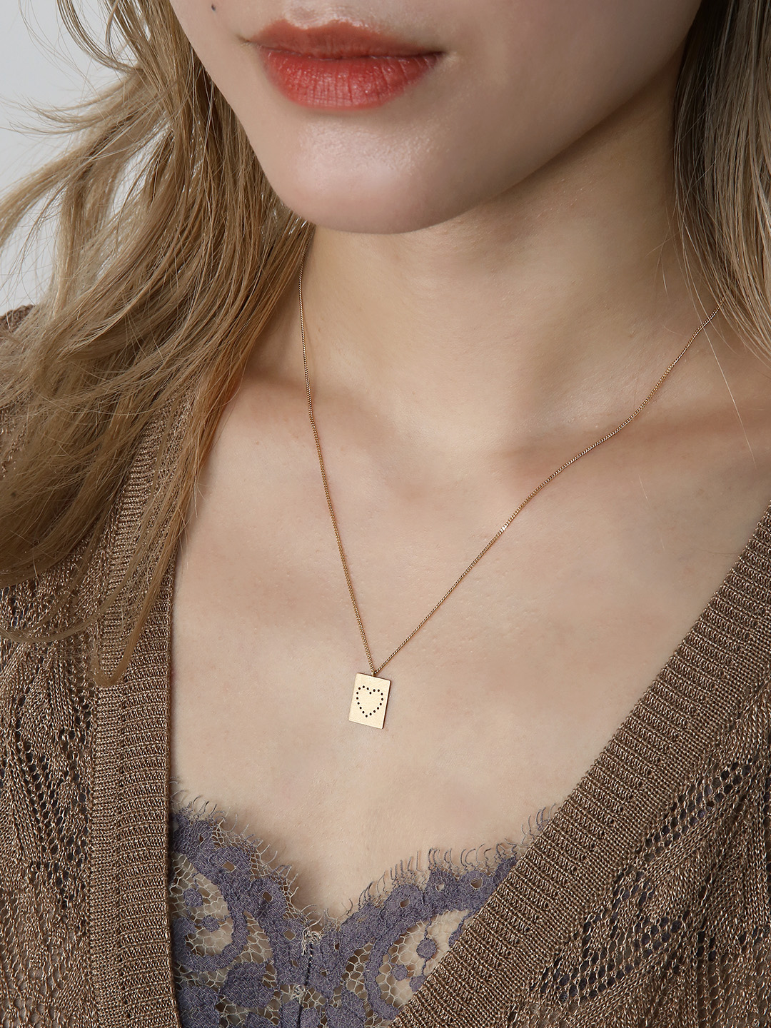 LIA DI GREGORIO 2024 LOVE Collection｜H.P.FRANCE公式サイト