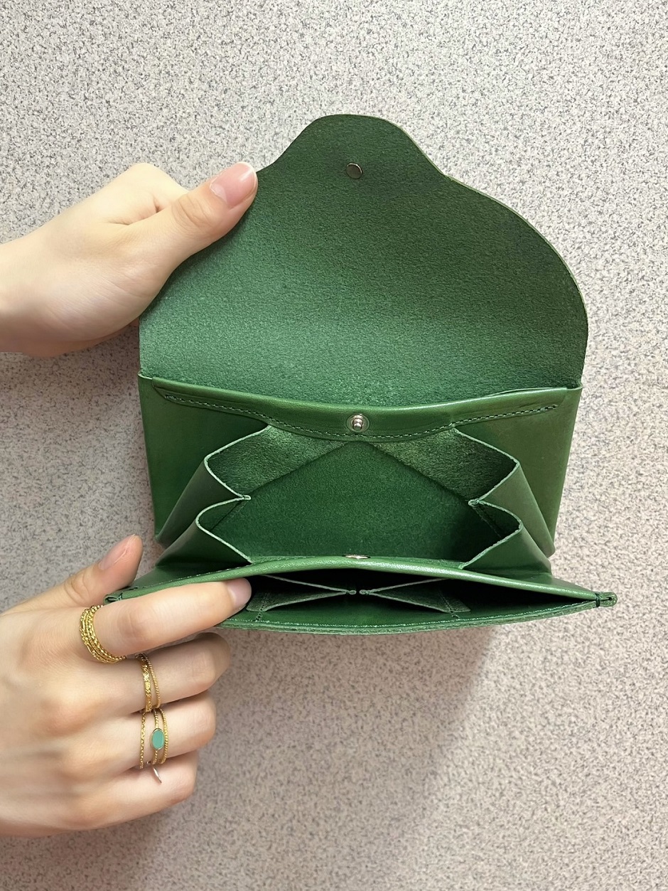 技術と驚きに満ちたレザークラフト irose(イロセ)｜H.P.FRANCE公式サイト