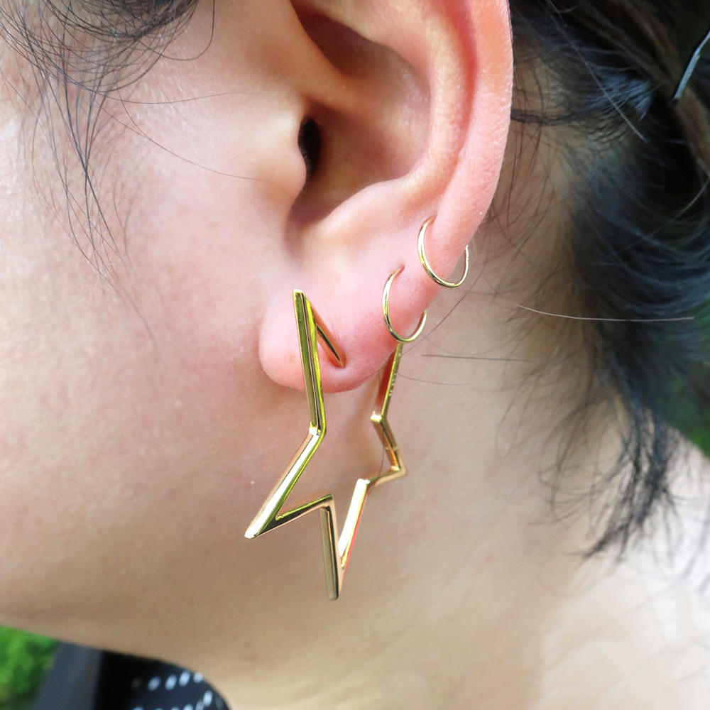 私たちジュエリーが大好き! 夏の耳元事情 drama H.P.FRANCE編｜H.P.