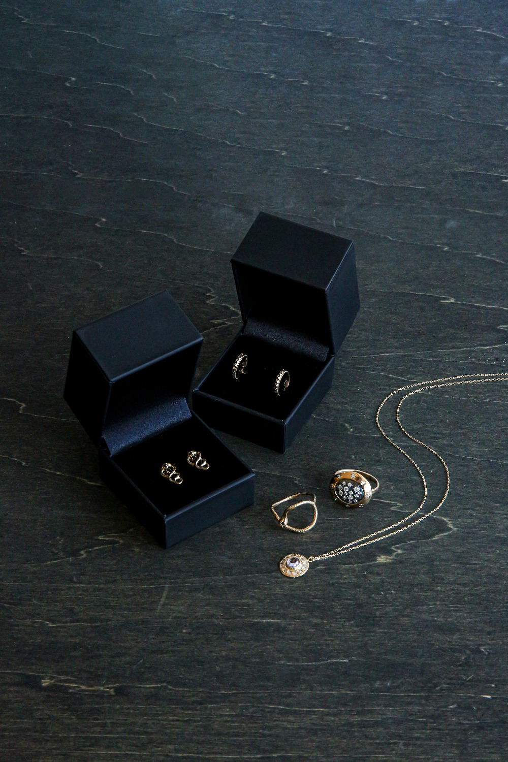 Rusty Thought | 2025 Fall Winter Silver Selection｜H.P.FRANCE公式