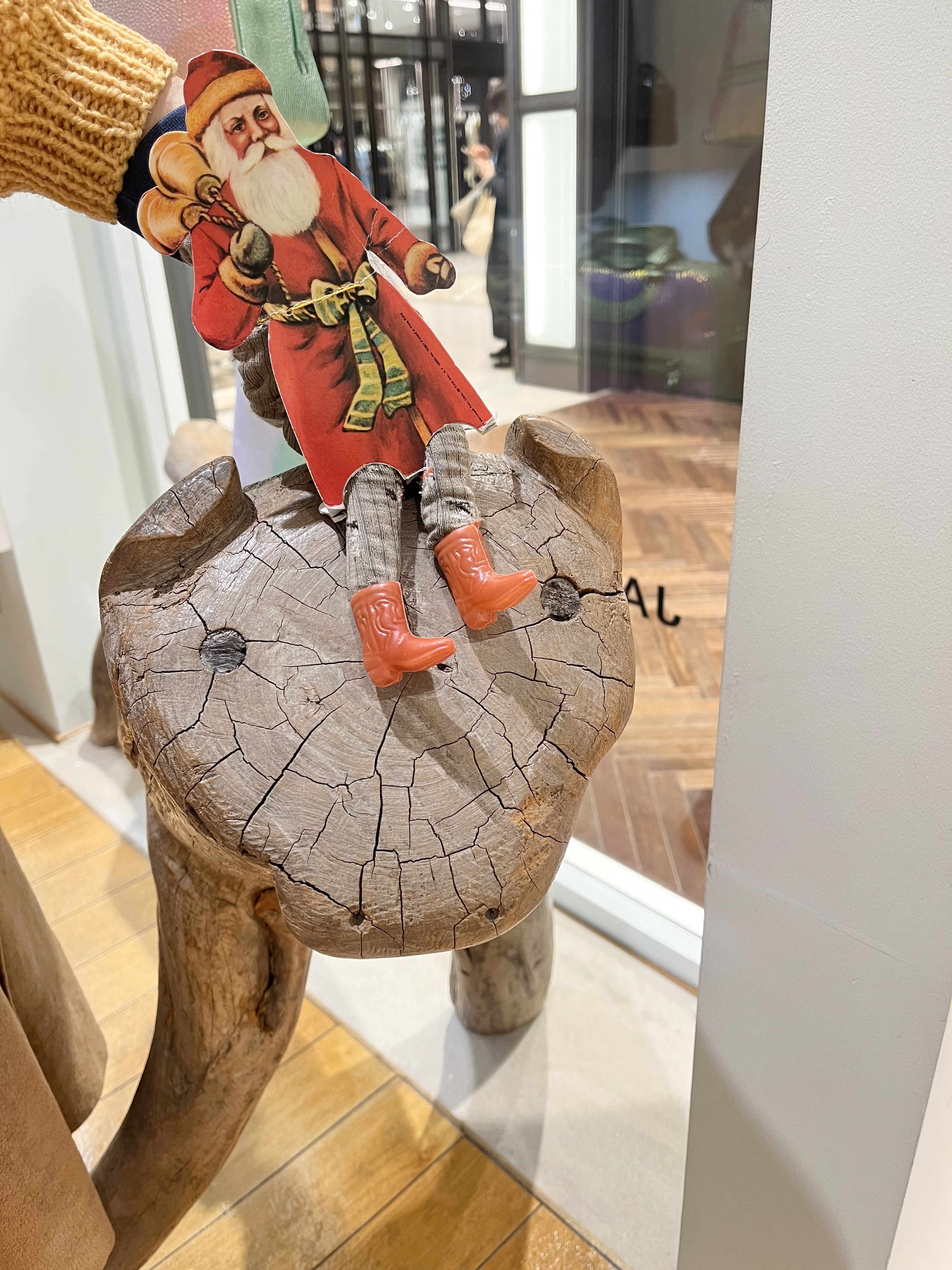 良いお年をお迎えください🐎🍊｜H.P.FRANCE公式サイト