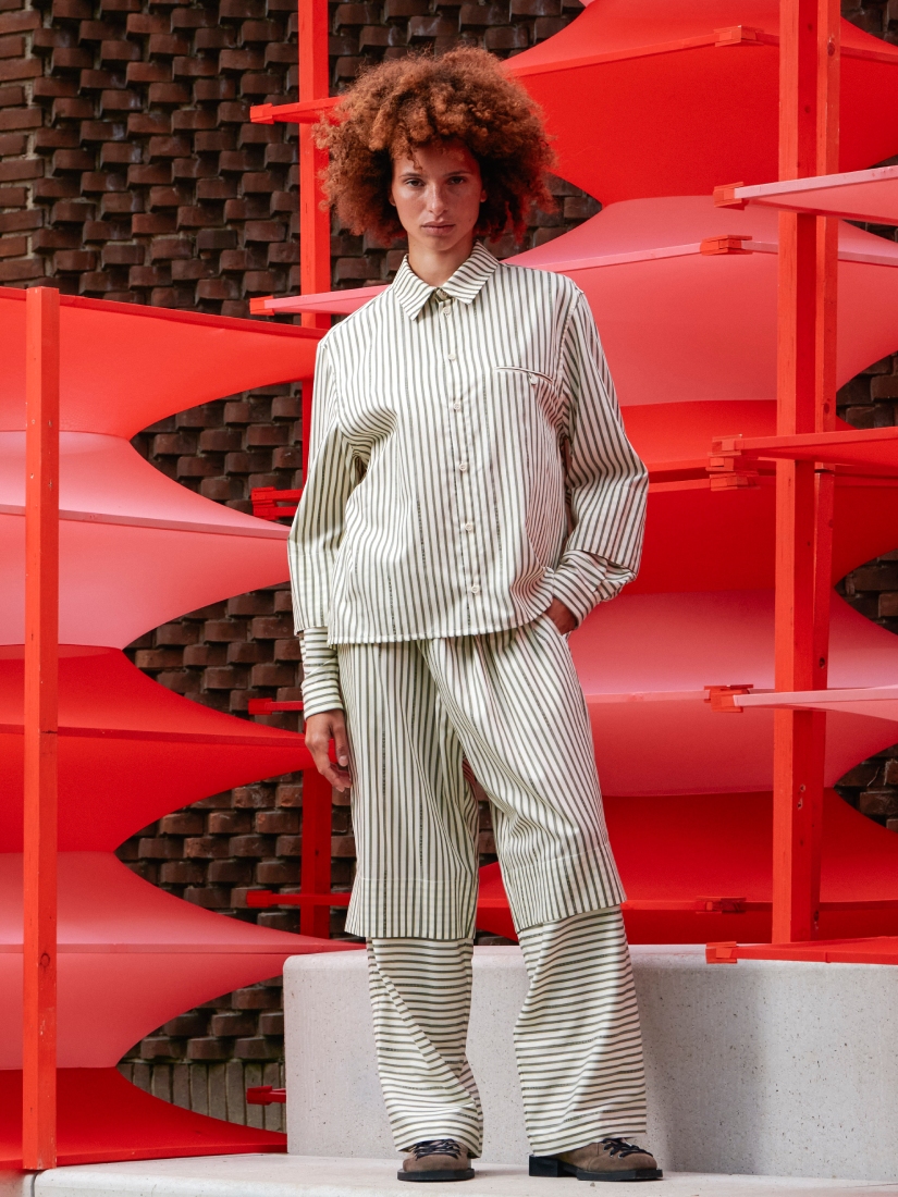 HENRIK VIBSKOV SS26 COLLECTION｜H.P.FRANCE公式サイト