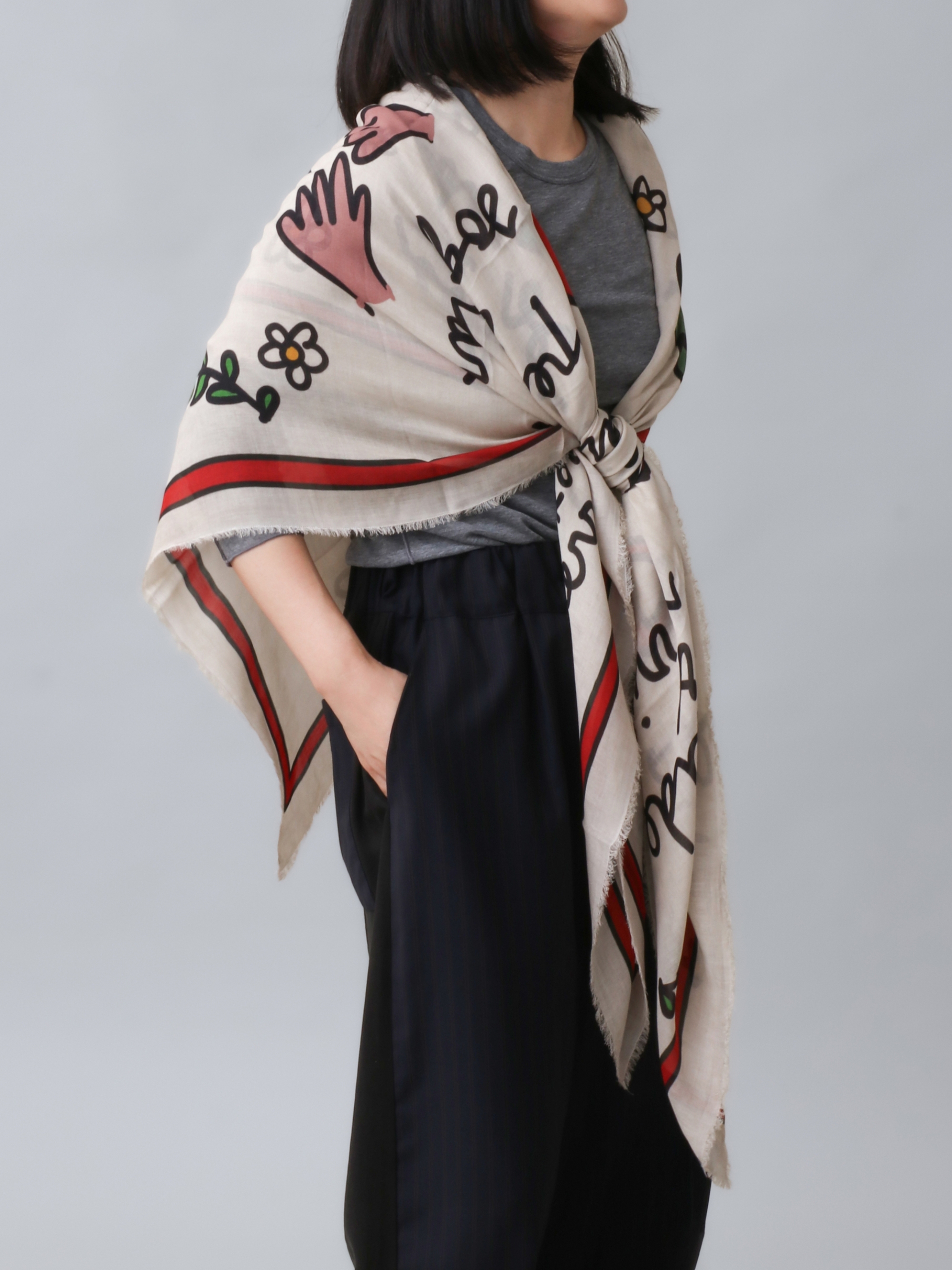 Stole Styling Guide｜H.P.FRANCE 2026 Autumn｜H.P.FRANCE公式サイト