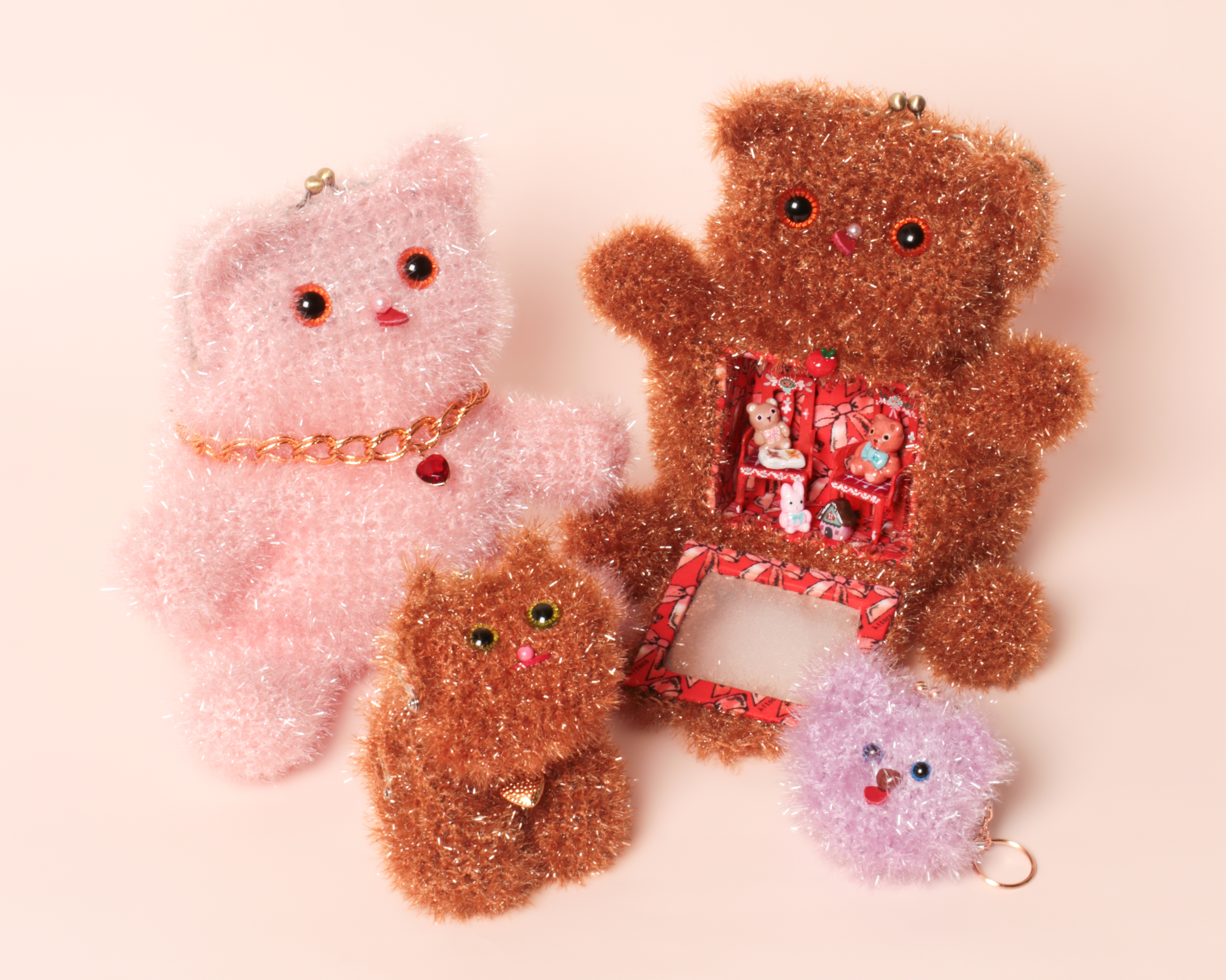 コラボ作品‼️染めデニムがま口ちゃん No.999 期間限定/ 一点もの】がまぐち作家 hitoco｜あつまれ！くまちゃん