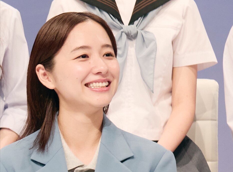 堀田真由さん