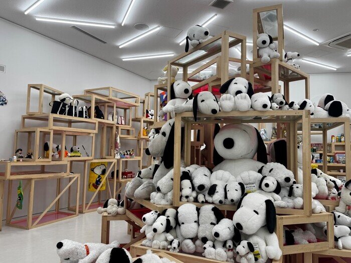 スヌーピーに囲まれる75周年展にウェルチル女子が潜入！「ピーナッツ」誕生75周年展「ザ・スヌーピー展」（前編）