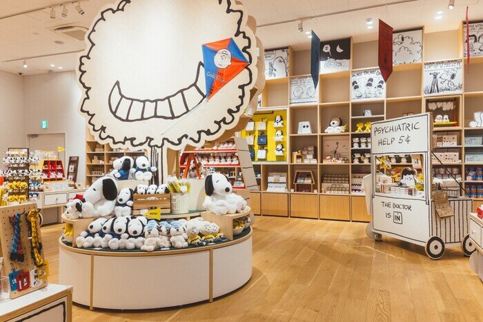 限定スヌーピーグッズに今だけの展示。スヌーピー愛が止まらない「ピーナッツ」誕生75周年展「ザ・スヌーピー展」世界のともだちになった犬。（後編）