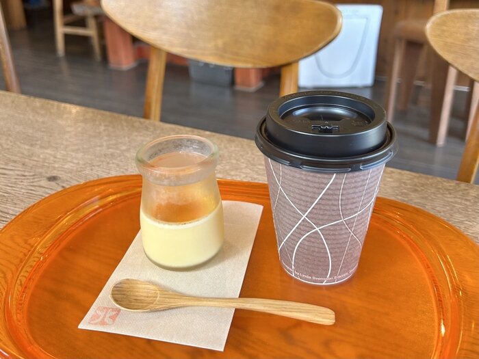「カフェ美卵」の手作りプリン