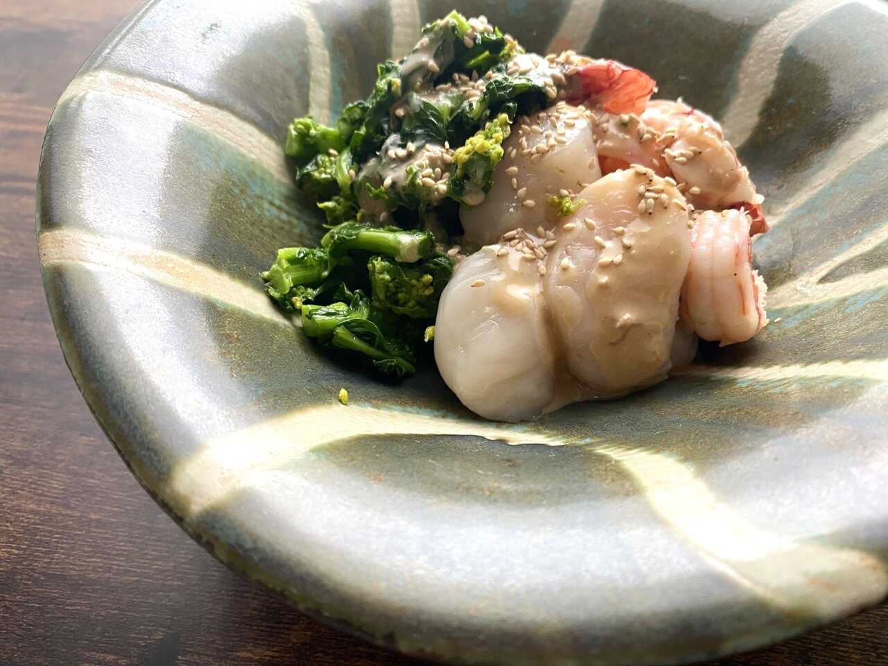 ホタテとエビと菜の花のからし胡麻和え