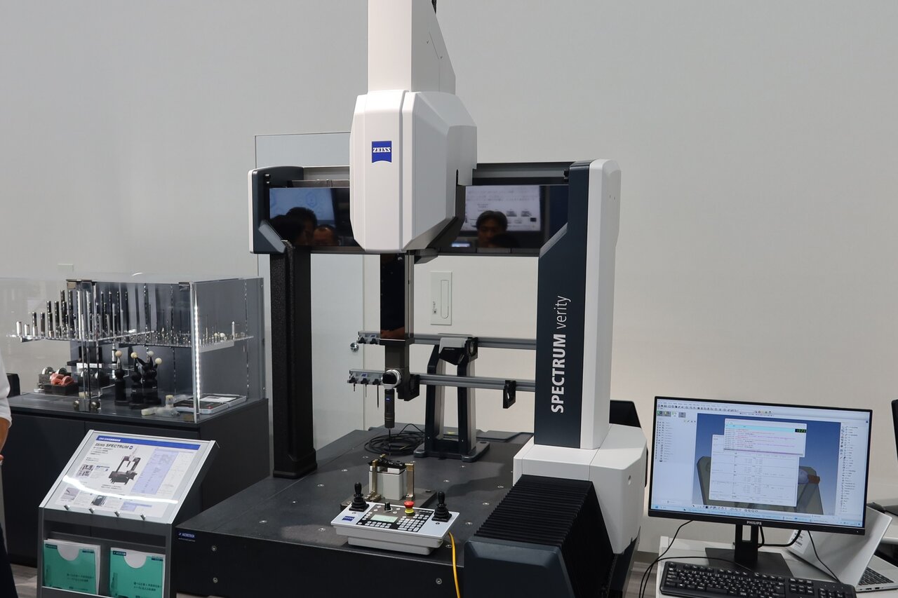図３　ZEISS SPECTRUM