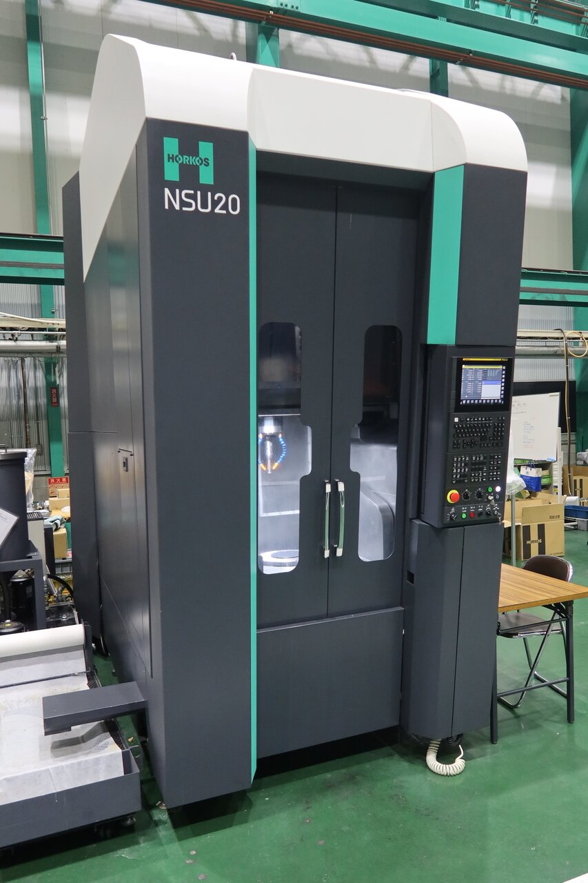 図1　超音波加工機「NSU20」