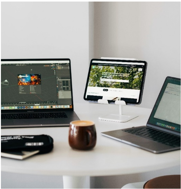 図2　定常業務の削減・圧縮に向け自動化技術の導入を検討する