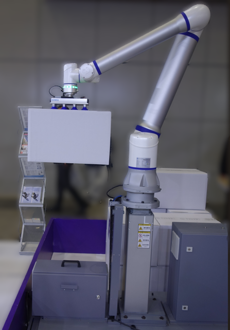 15000台の導入実績を誇るパレタイザー