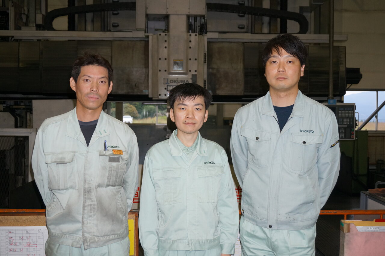 左から、松井英樹さん、室伏佑哉さん、池沢啓さん