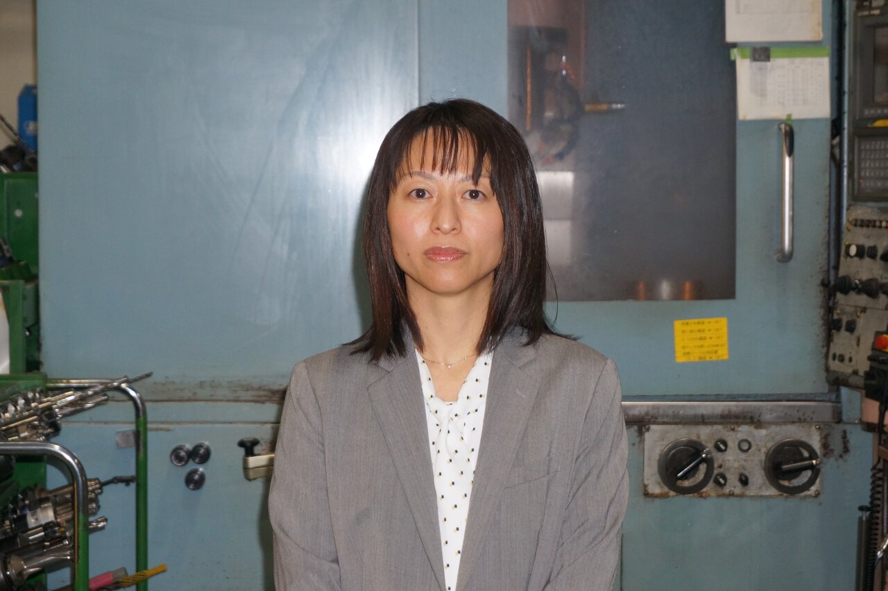 福原千里代表取締役社長
