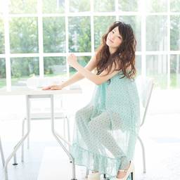 彩香 彩香