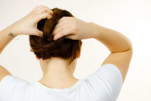寝癖もおしゃれに 不器用な人でも簡単にヘアアレンジができる100均 寝癖もおしゃれに 不器用な人でも簡単にヘアアレンジができる100均