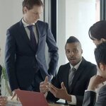 【日経電子版に掲載されました】ベクトル、動画を50言語に翻訳　AIでコスト最大9割減