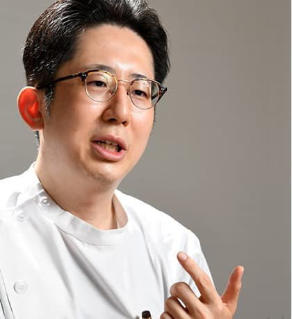 医療情報にかかわる医師の仕事について語る平木先生