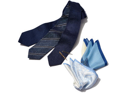 TIE & POCKET SQUARE