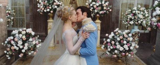 結婚式では憧れのディズニープリンセスになる ディズニーウェディングしませんか シュウシュウ