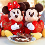 今年のハッピーバレンタインはディズニーのチョコレートやお菓子で♪みんな仲良くな～れ♡