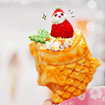 SNSで見つけた‼️10代女子人気のタイヤキスイーツ『鯛パフェ』🐟🍦お店の場所♫