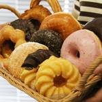 元ミスド店員が伝授!ミスタードーナツ🍩を更に美味しくする食べ方!今話題のファーストフードの神アレンジ(調理&食べ方)🍩~スイーツ編~