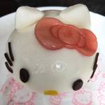 ローソンから新発売のハローキティまん食べてみました✨