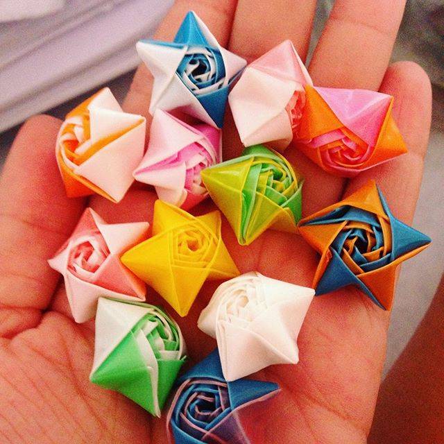 キーホルダーやインテリアにもおススメ ストロースターの作り方とみんなの作品 Page 2 ガールズキャラクターマガジン Shuu Shuu Girl