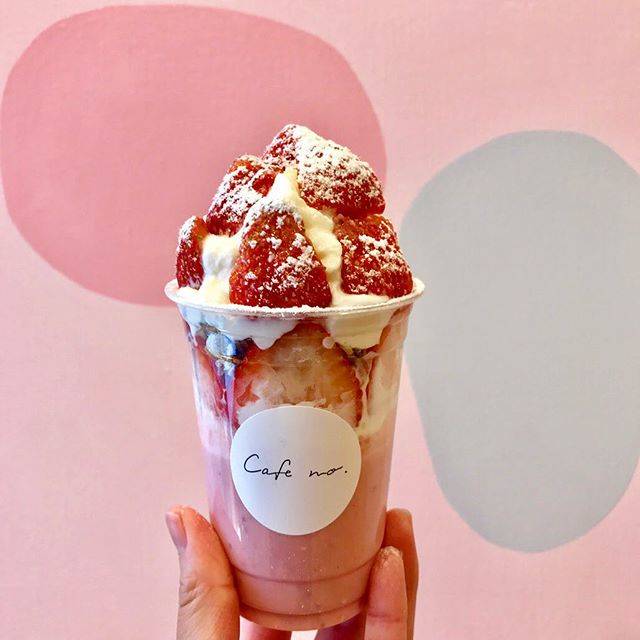 @cafe_no_ on Instagram: “新作のストロベリーボンボンです🍓 数量限定です😍  是非賞味下さい。🍓 本日も11:00〜19:00で 営業しております(*^^*) 皆様のご来店お待ちしております^ ^ . . #cafeno…” (71126)