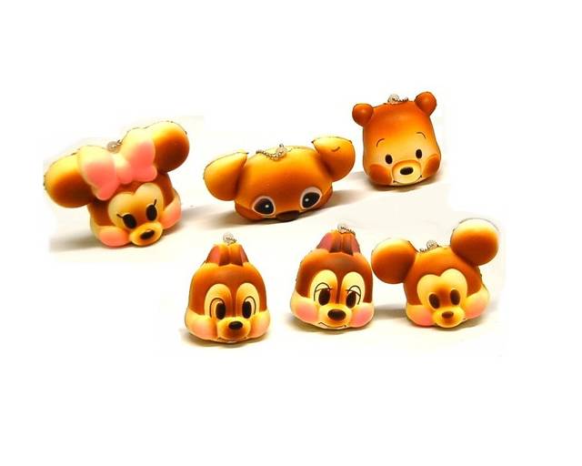 ハロウィンバージョンも登場 キャラクター系スクイーズまとめ ハローキティ シナモロール ポムポムプリン リラックマ すみっコぐらし カピバラさん ディズニー Page 3 シュウシュウ